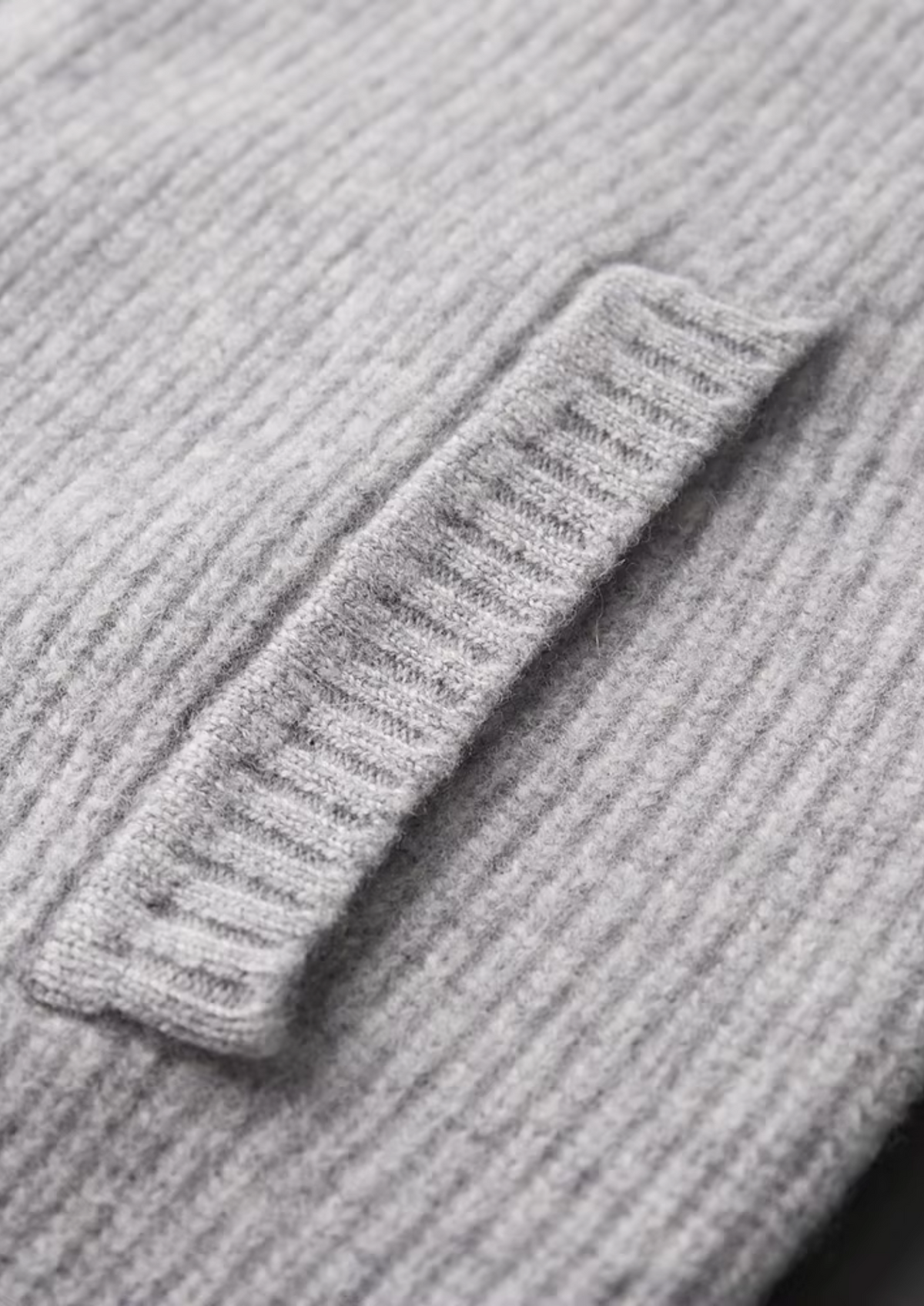 Pure Extra-Fine Merino Wool Ribbed Cardigan